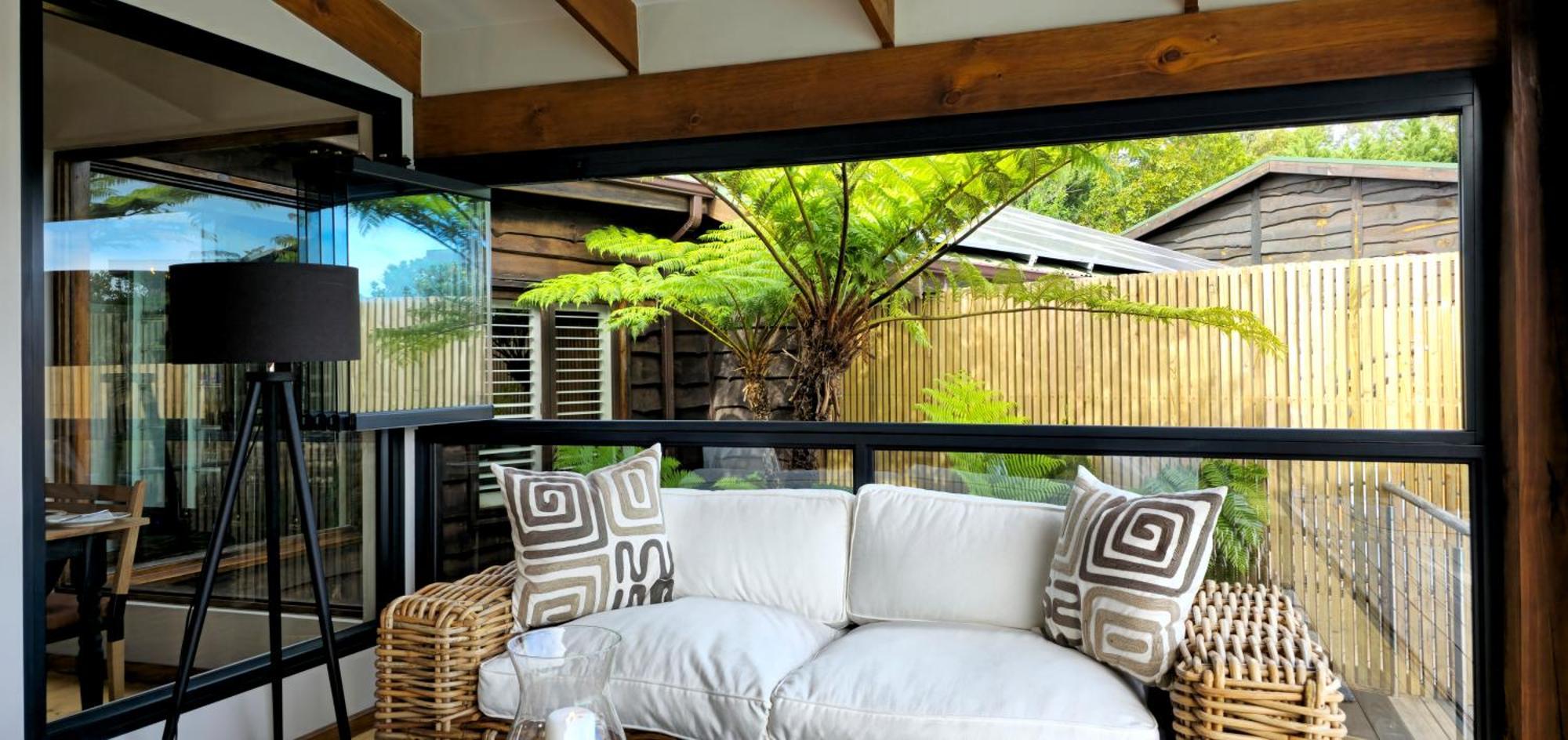 Elephant Hide Of Knysna Guest Lodge Exteriör bild